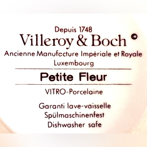 Set TWO (2) Villeroy & Boch Petite Fleur 4.5" Berry Fruit Cereal Dessert Bowls - Picture 3 of 4